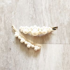 Pearl Hair Clips